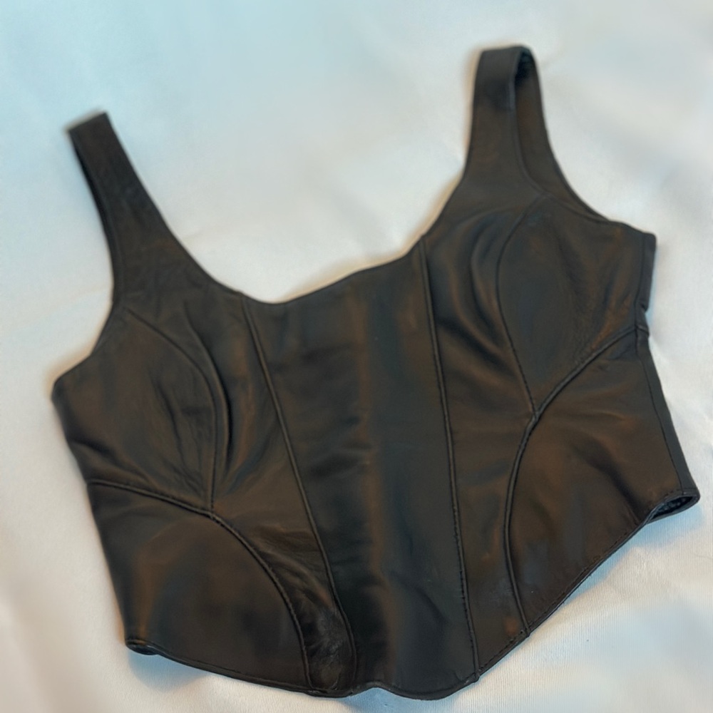 Women's Black Faux Leather Crop Top Tank - Picture 4 of 10